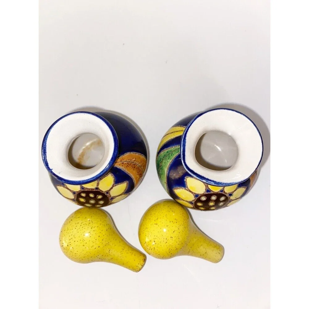 Vintage Artesa Ecuador Handpainted Ceramic Containers Decor